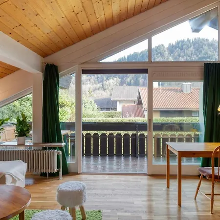 Ruhige Partenkirchen 1 * Гармиш-Партенкирхен